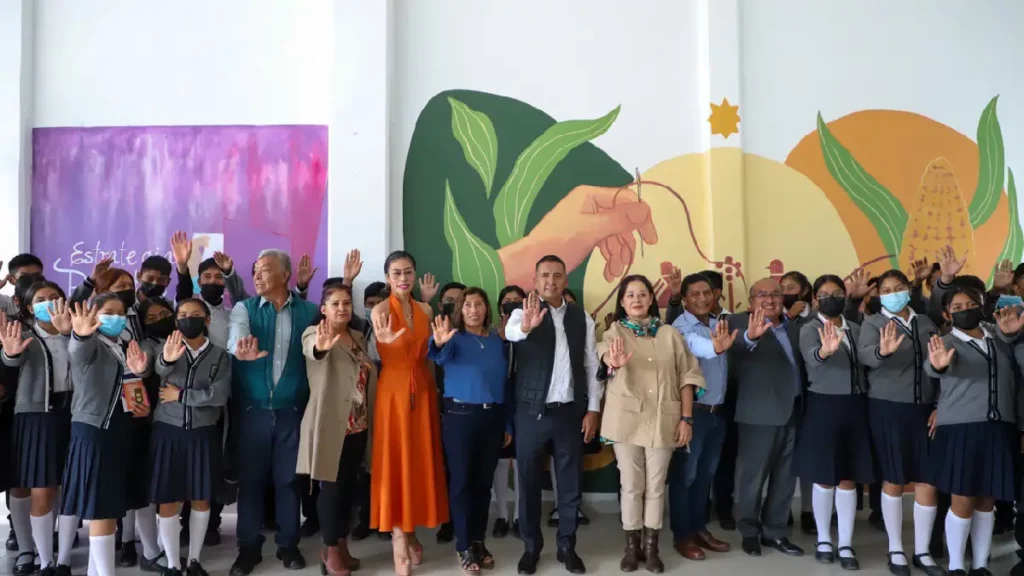 Inaugura Mundo Tlatehui quinto mural “Pinceladas por La Igualdad” en San Antonio Cacalotepec
