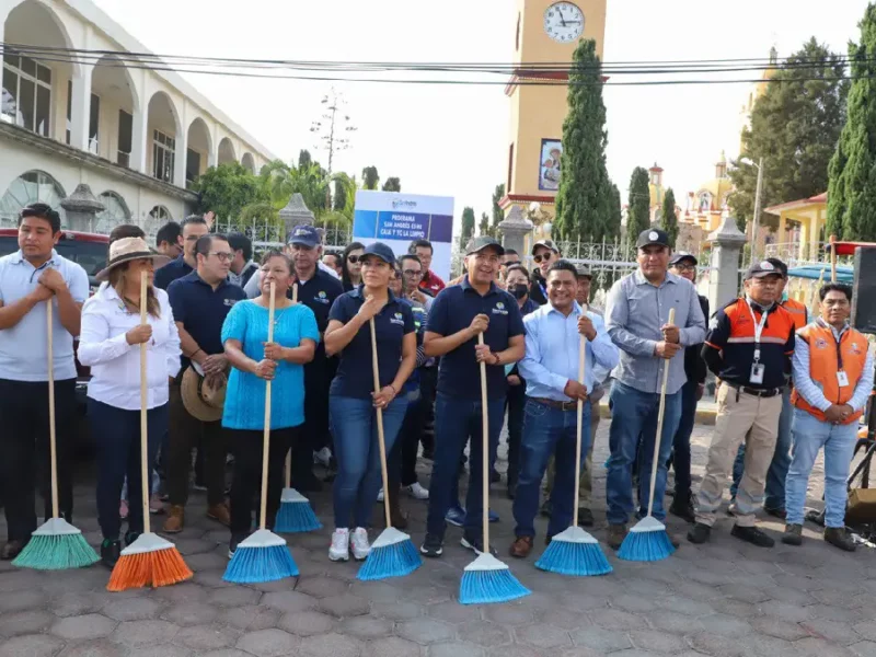 Lleva Mundo Tlatehui la jornada "San Andrés es Mi Casa y Yo la Limpio" a San Antonio Cacalotepec