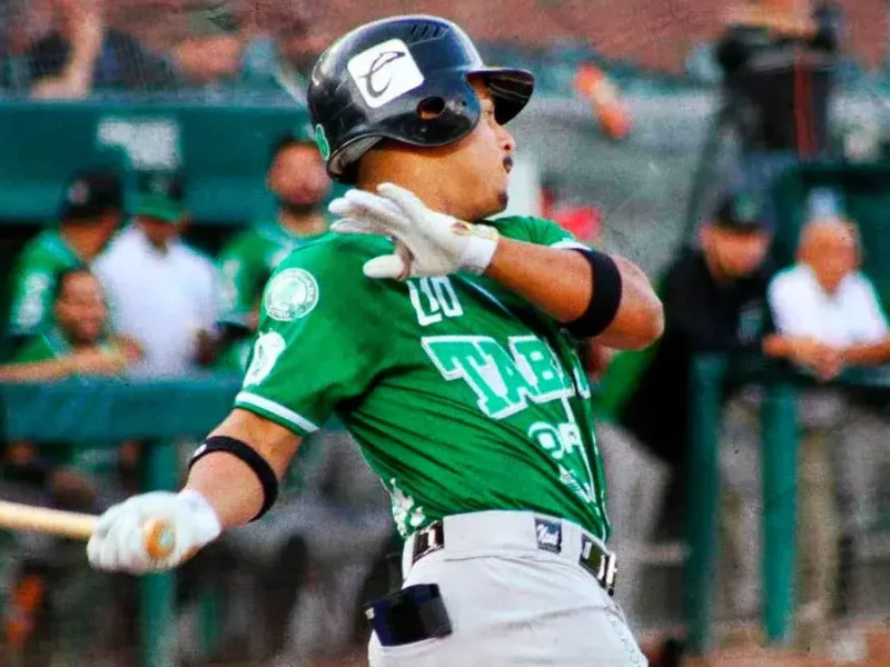 Olmecas de Tabasco apalea a Pericos de Puebla en el primero de la serie.