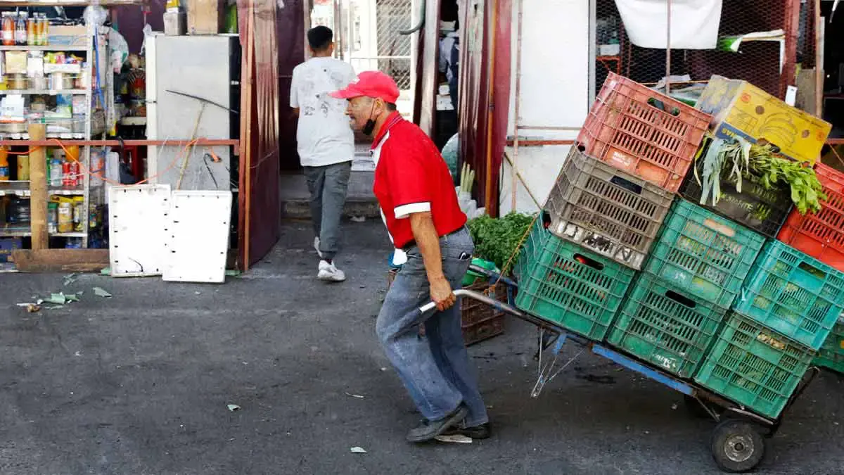 Locatarios del Mercado Amalucan acusan incumplimiento de acuerdos de Segom