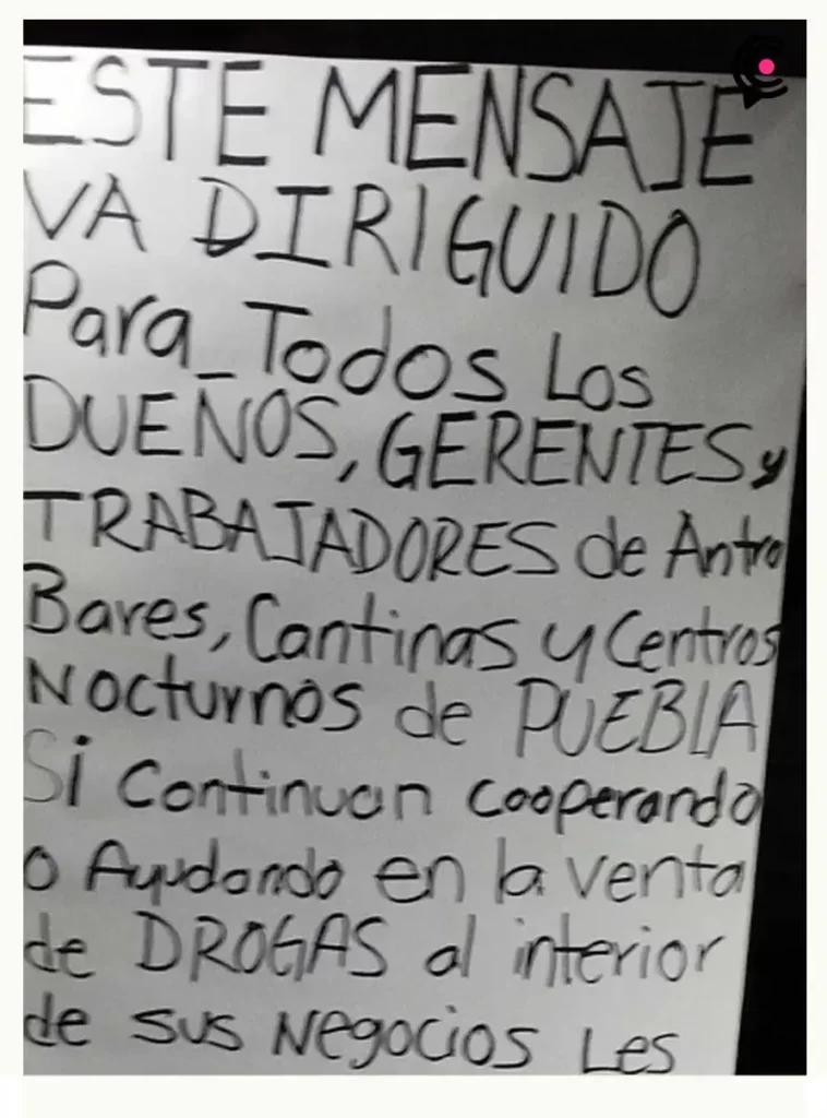 Bares y antros, la ilegalidad social a la vista de todos en Puebla.