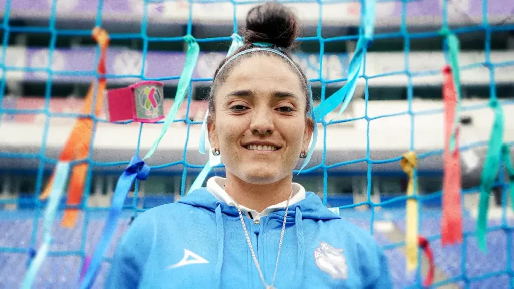 María José López es presentada como la primera directora técnica de Puebla Femenil