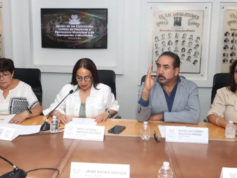 Comisiones unidas del Congreso citan a comparecer al director de Carreteras de Cuota de Puebla.