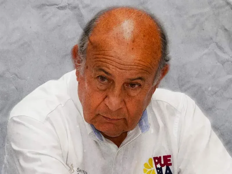 Renuncia Sergio Vergara a Cultura de Puebla tras polémicas en proyectos.