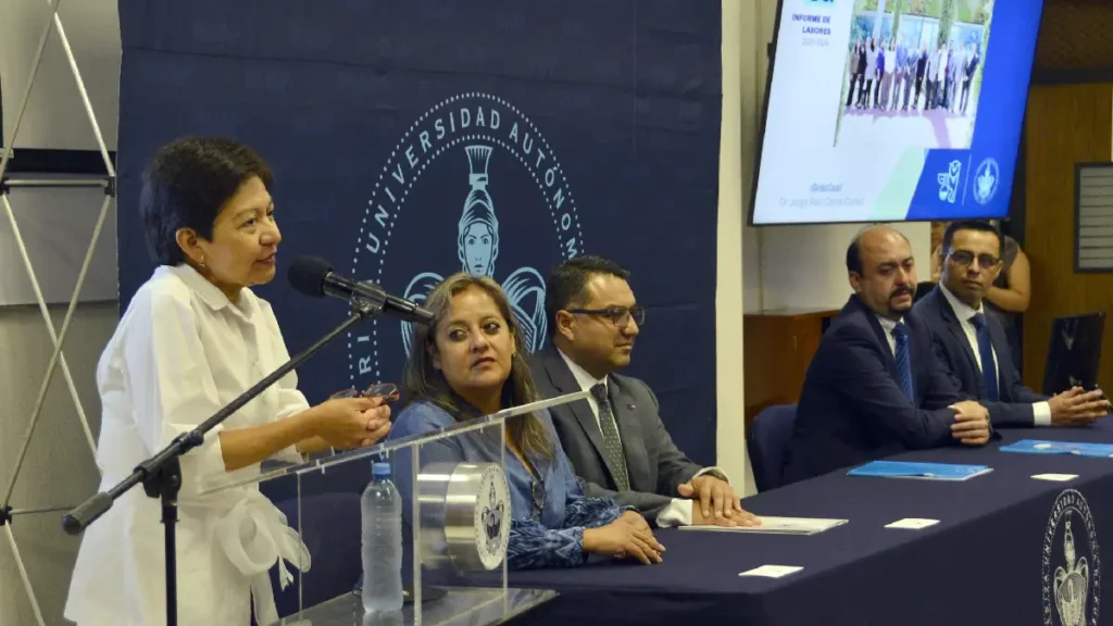 El grupo de químicos de la BUAP, uno de los mejores en investigación del país: Rectora María Lilia Cedillo