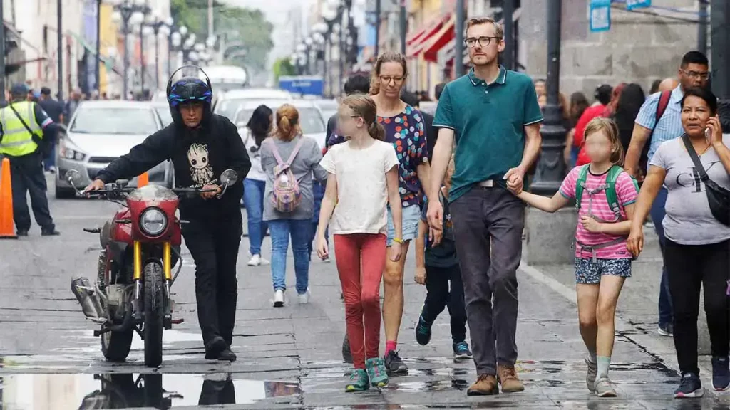 Analizan peatonalizar calle 16 de septiembre en el Centro de Puebla