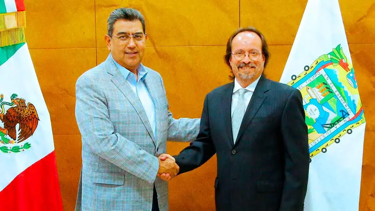 Enrique Glockner asume el cargo de secretario de Cultura en gobierno de Puebla