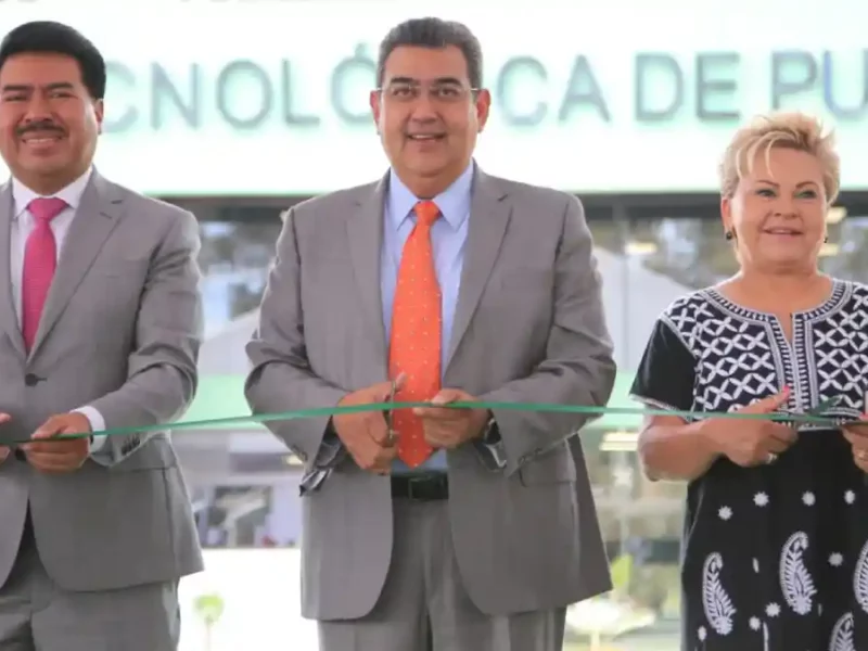 Impulsa gobierno de Sergio Salomón crecimiento profesional de estudiantes y docentes