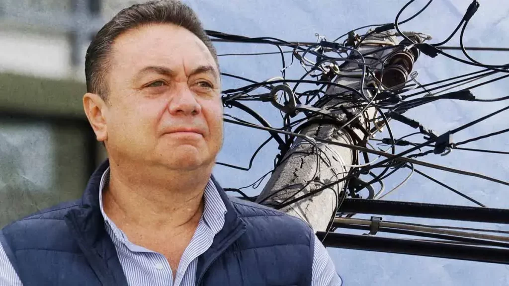 Comuna firmará convenio con CANIETI para retirar cableado suelto en Puebla capital.