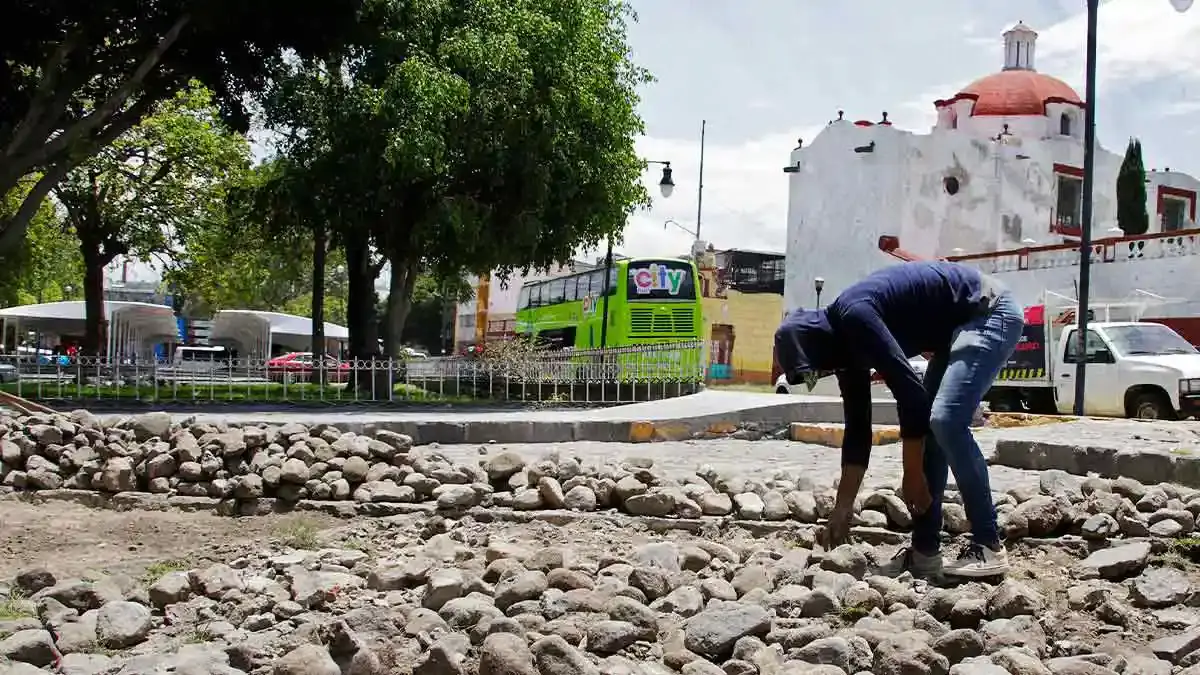 Reubicarán transporte turístico de la zona de Analco; ocuparán la 7 Oriente.