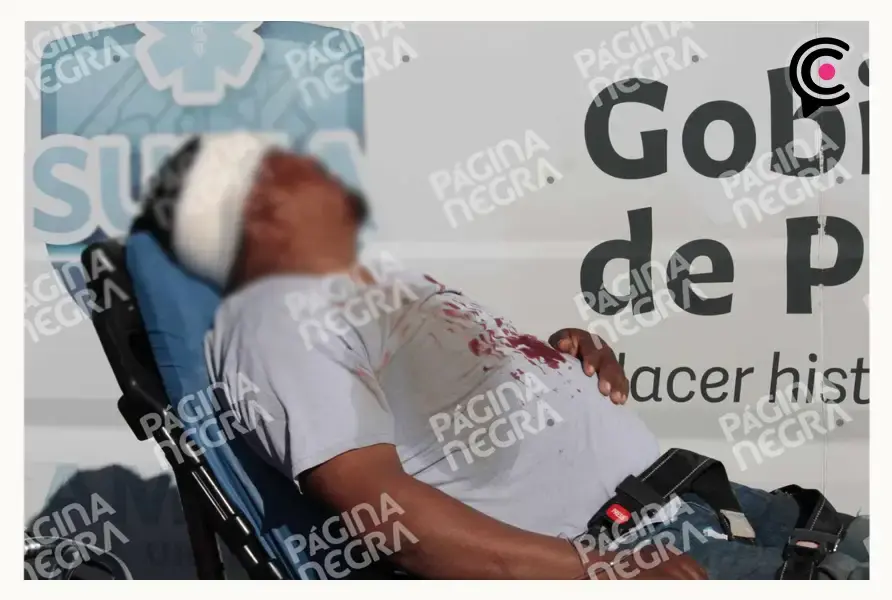 Invasión de carriles en Periférico de Puebla provocó un choque múltiple, hay 5 heridos 