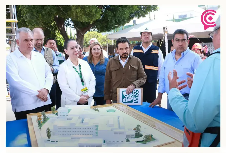 Zoé Robledo y Sergio Salomón Céspedes supervisan reconstrucción del San Alejandro 