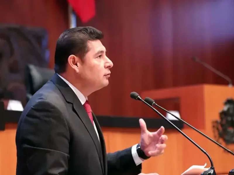 Alejandro Armenta destaca papel de la Secretaría de Marina para garantizar seguridad del país 