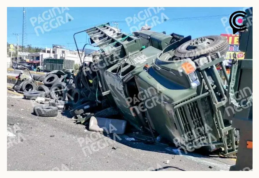 Camión de la Sedena se vuelca; soldado resulta herido