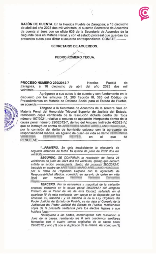 Juez exoneró a médico “responsable” la muerte de una paciente hace 13 años en Puebla.