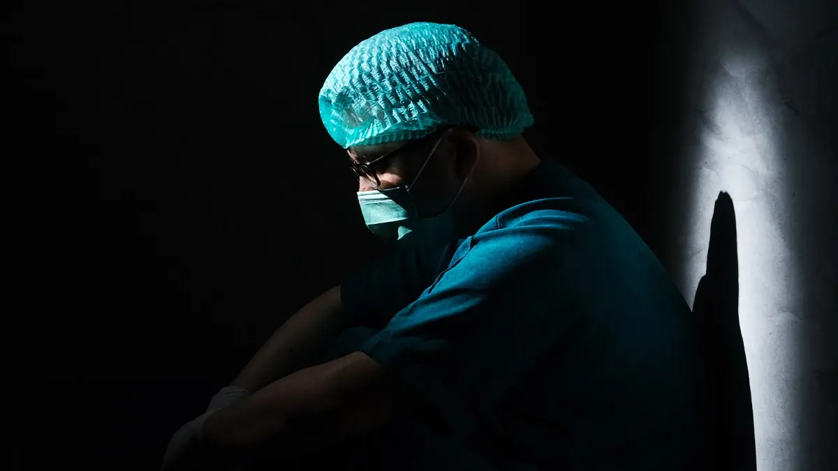 Juez exoneró a médico “responsable” la muerte de una paciente hace 13 años en Puebla.