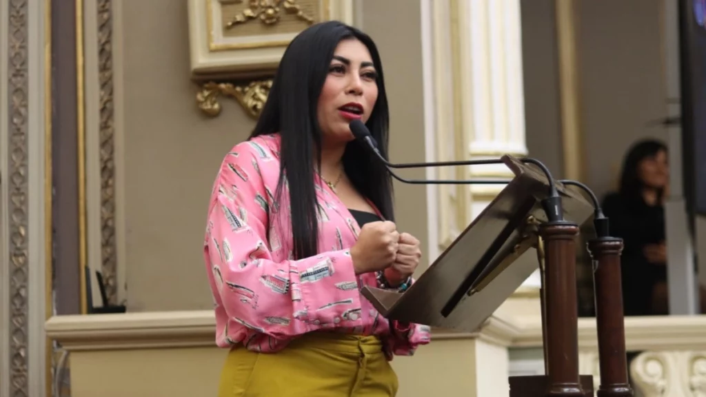 Recibe LXI Legislatura iniciativa para prohibir la discriminación por identidad de género.