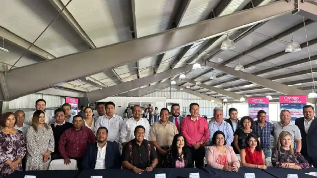 Ayuntamiento de Puebla promueve conservación de archivos en juntas auxiliares
