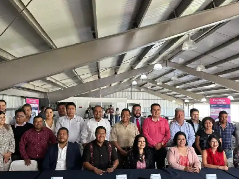 Ayuntamiento de Puebla promueve conservación de archivos en juntas auxiliares