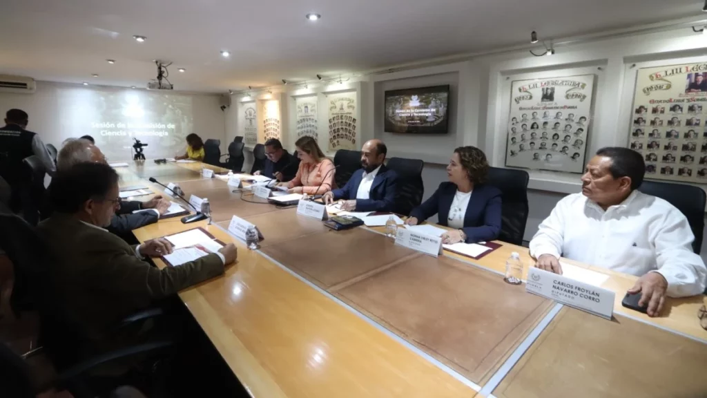 Presentan en Comisión avances de la convocatoria para entregar la Presea Estatal de Ciencia y Tecnología “Luis Rivera Terrazas” 2023.