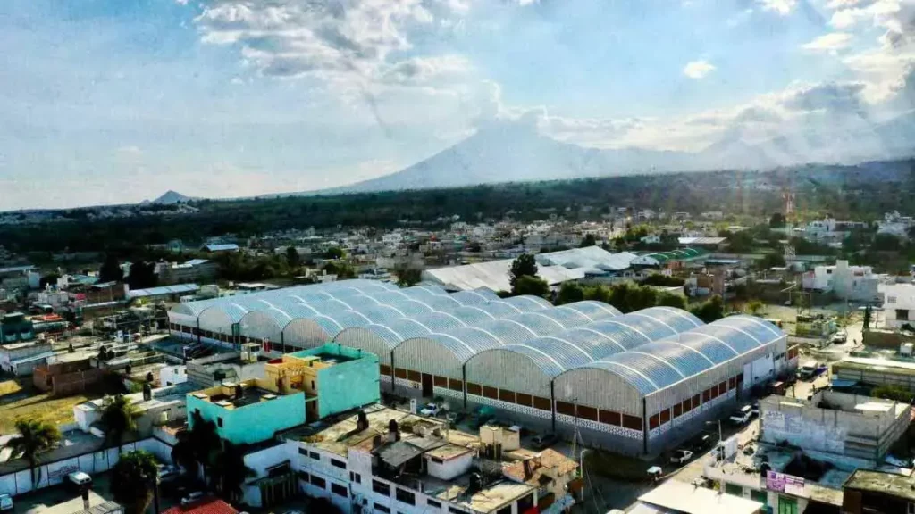 Darán mantenimiento a techo del mercado Hermanos Serdán en Huejotzingo