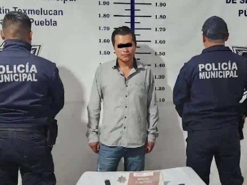 Policías de San Martín Texmelucan detuvieron a masculino por amedrentar a la ciudadanía con arma de fuego