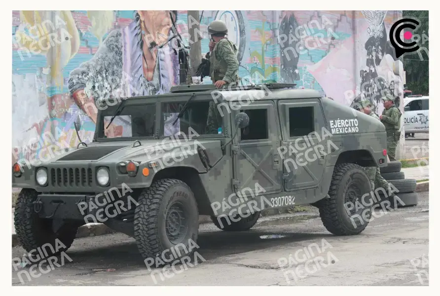 Hallan picadero detienen a cinco y aseguran armas y drogas en el Mercado Independencia