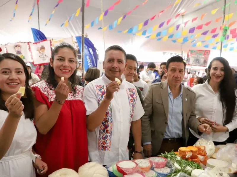 Inaugura Mundo Tlatehui la edición 22 de la Feria del Queso 2023 de Santa María Tonantzintla