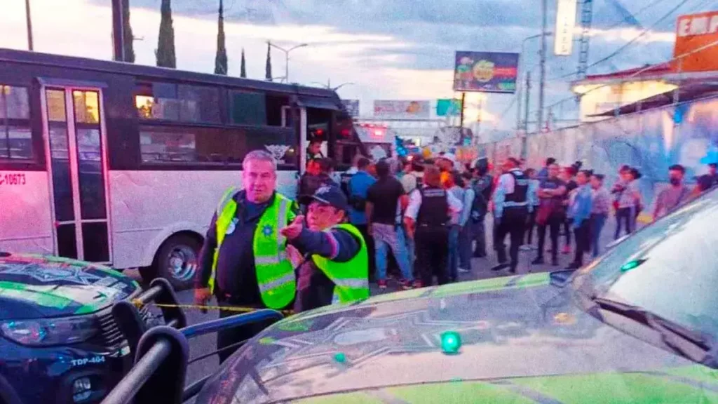 Mujer resulta herida tras ser atropellada por una ruta