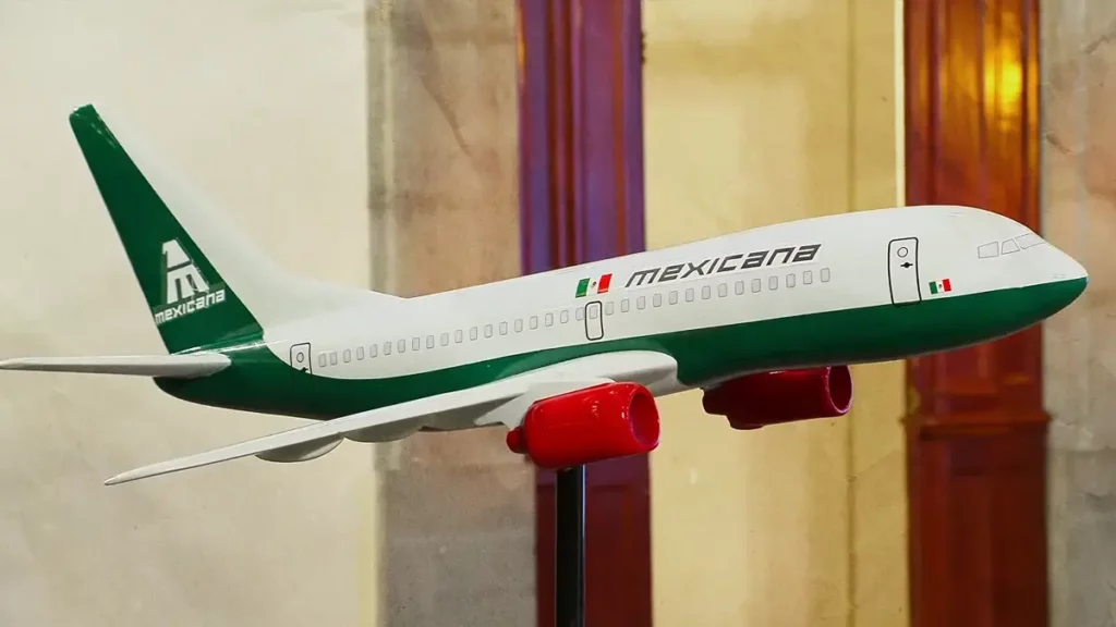 Mexicana de Aviación ya es del Gobierno de AMLO; la compra en 815 mdp.