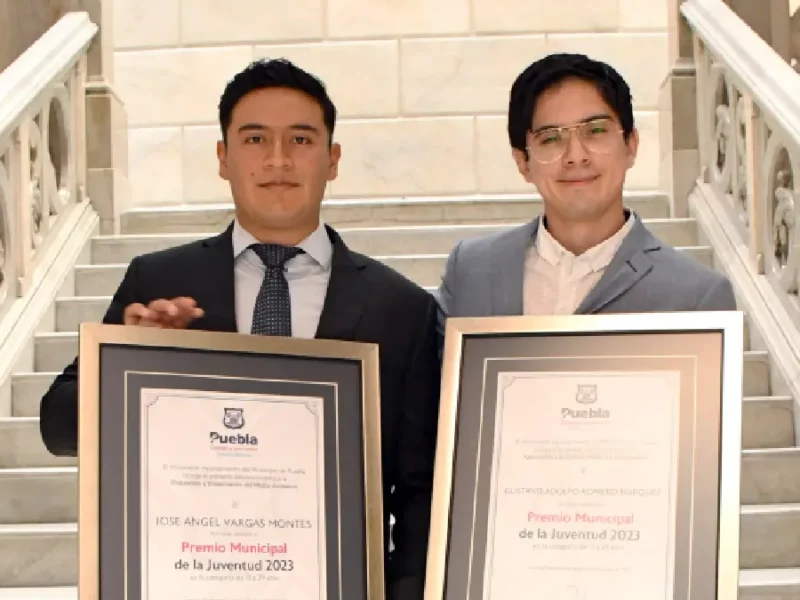 Ganan alumnos BUAP Premio Municipal de la Juventud 2023