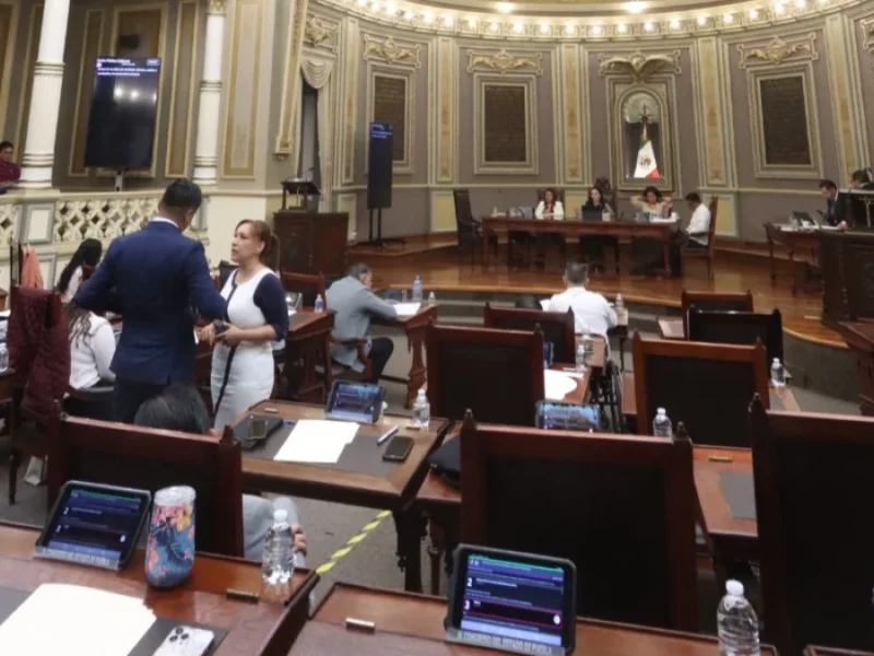 Sin blindaje ni retroactividad; reforma electoral aprobada en Comisión del Congreso es de orden procesal.