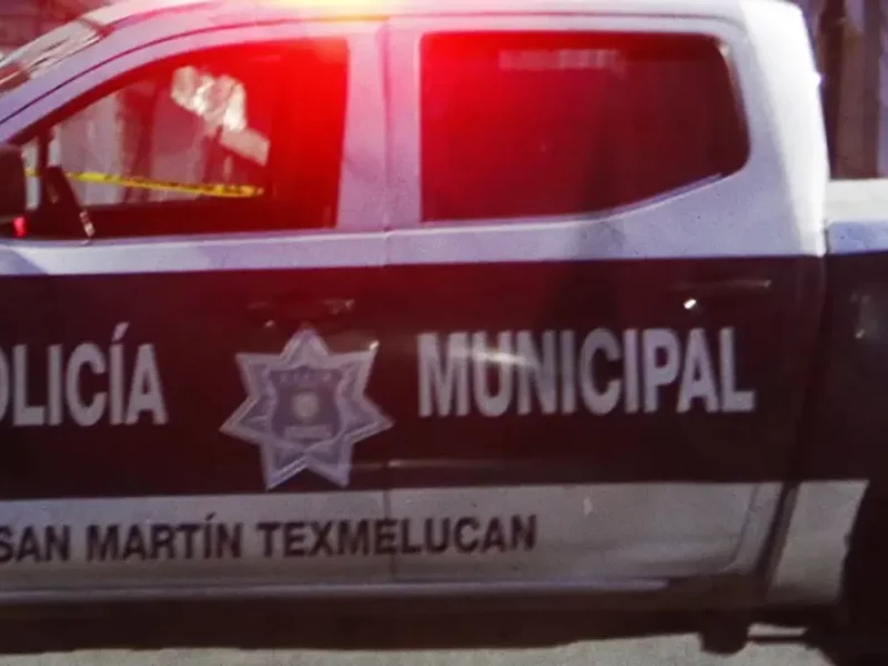 Policía de San Martín Texmelucan recupera camioneta con reporte de robo