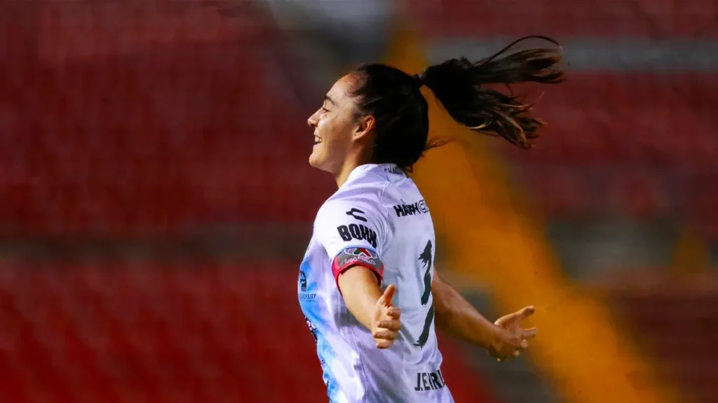 Querétaro le propina una derrota más al Puebla Femenil; lo golea 3-0.