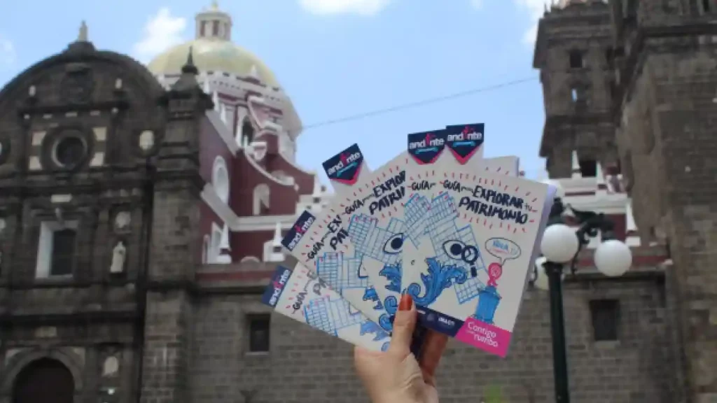 En Puebla capital se conmemora el Día Internacional del Peatón