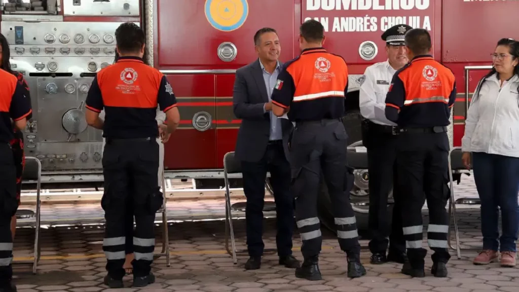 Reconoce Gobierno de San Andrés Cholula a las y los bomberos en su día