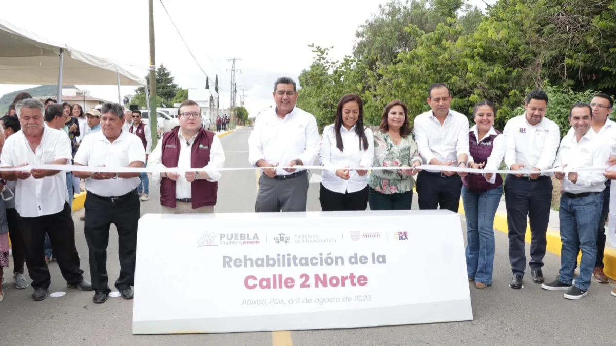 Inician y entregan obras en gira de trabajo gobierno federal y estatal en Atlixco.