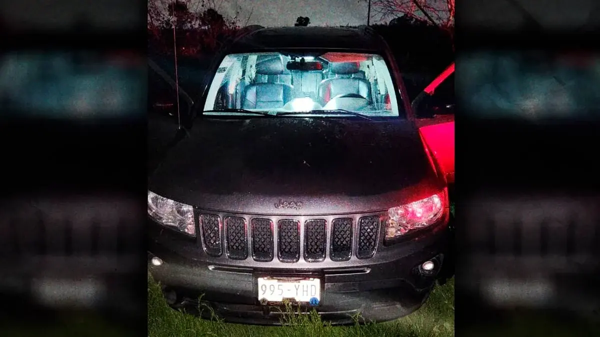 Policía de San Martín Texmelucan recupera camioneta con reporte de robo