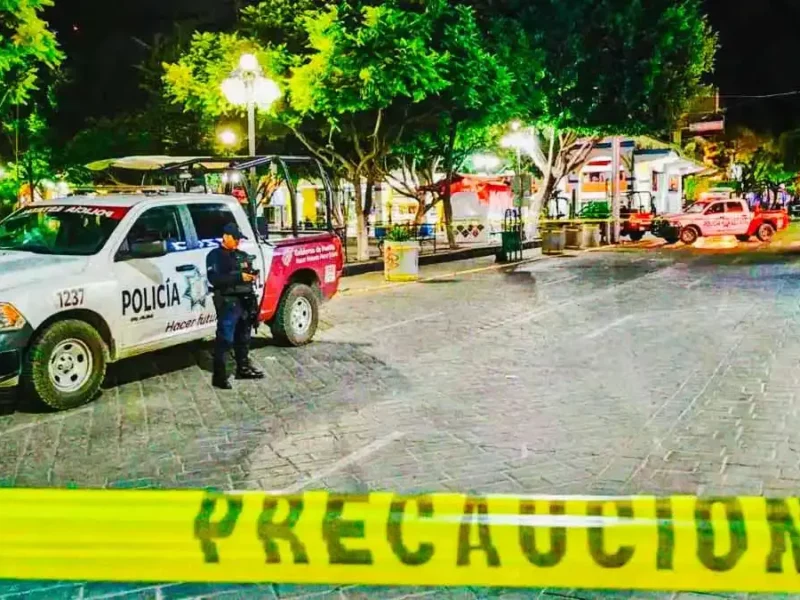 Frente al restaurante La Lonja de Tehuacán asesinan a una mujer a balazos