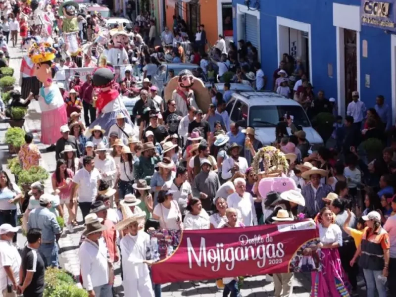 Fin de semana de alta afluencia en Atlixco, Pueblo Mágico.