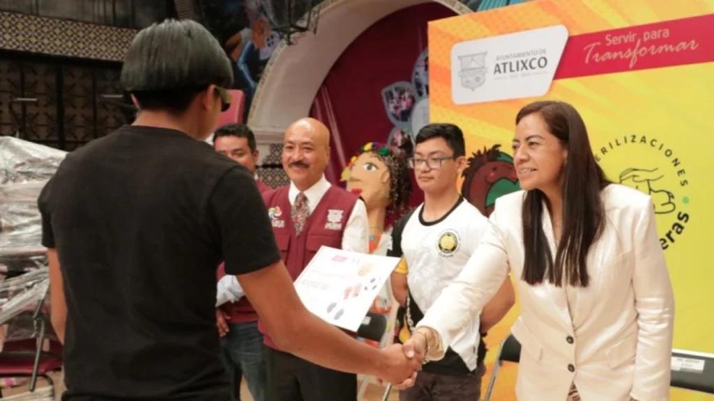 Ariadna Ayala pone en marcha becas deportivas a jóvenes atlixquenses dando cumplimiento a una propuesta más de campaña.