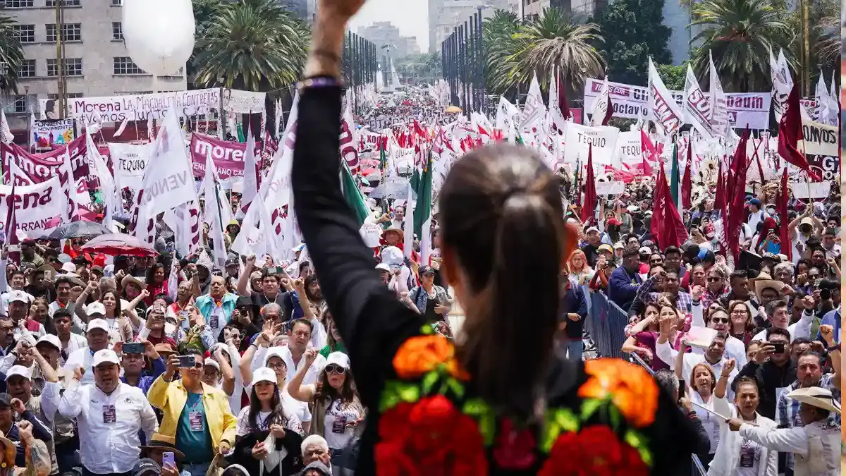 Entre riñas y gritos de ¡presidenta! Sheinbaum realiza su cierre de campaña