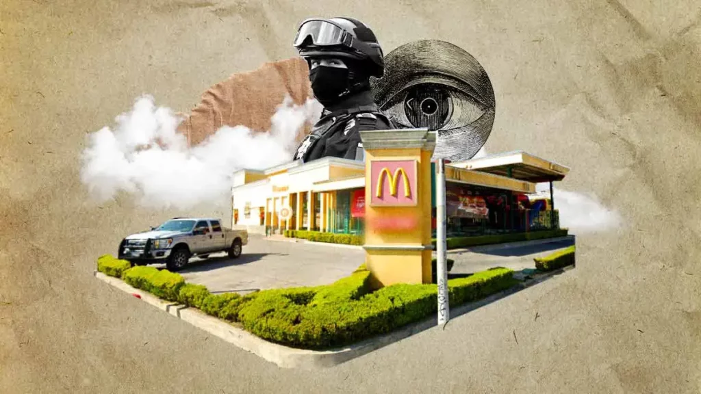 Movilización policial en McDonald's de Puebla provoca pánico entre comensales 