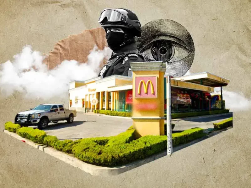 Movilización policial en McDonald's de Puebla provoca pánico entre comensales 