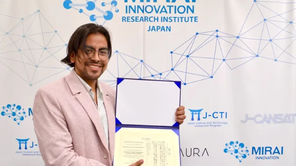 Alumno BUAP obtiene Premio al Mejor Proyecto de la Industria del programa EMFUTECH 2023, con sede en Japón