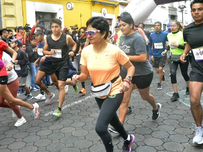 Participa la Rectora María Lilia Cedillo Ramírez en la carrera “Por amor al prójimo”