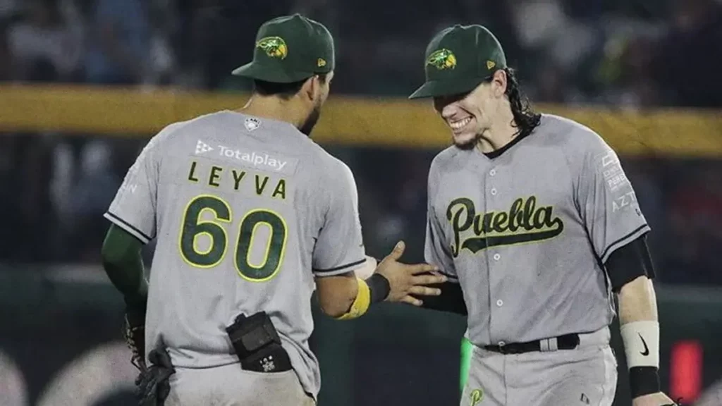 Pericos derrota a Leones y toma importante ventaja en la Serie de Campeonato 