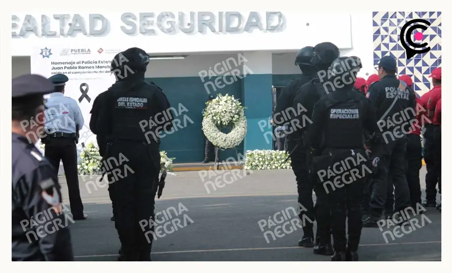 Realizan homenaje a policía asesinado durante el enfrentamiento en Xoxtla