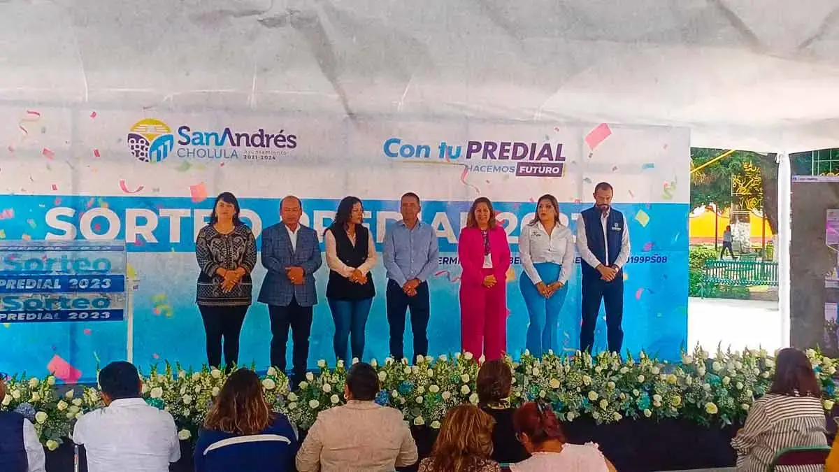 Edmundo Tlatehui cumple con el Sorteo Predial 2023 en San Andrés Cholula
