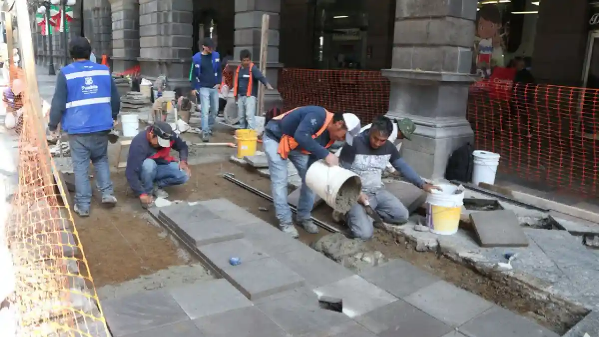Ayuntamiento de Puebla instalará tres nuevas fuentes frente a Palacio Municipal